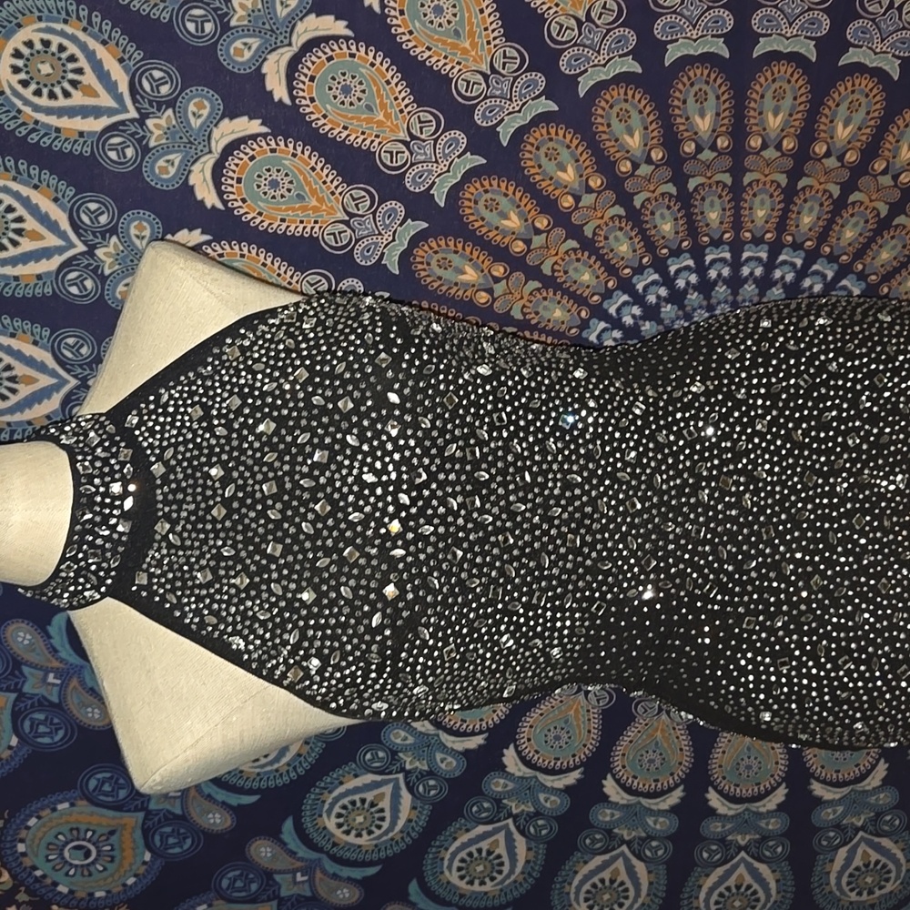 Party/club dress, sexy sz sm from Windsor - Picture 3 of 7